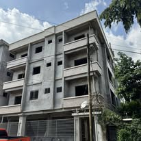 Immeuble R+3 — finition — Douala, 2025